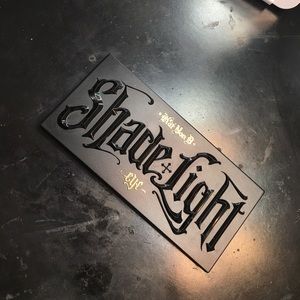 Kat Von D Shade and Light eyeshadow palette